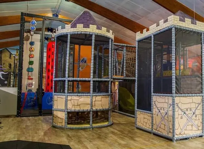 Terrasse Pied Des Pistes Coeur Station Wifi * Besse-et-Saint-Anastaise